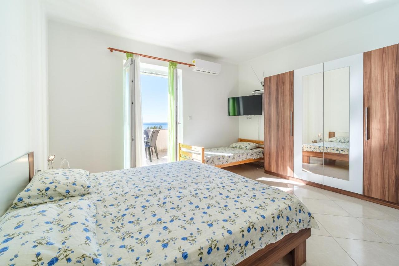 Beach Paradise Apartments Podstrana Exterior foto