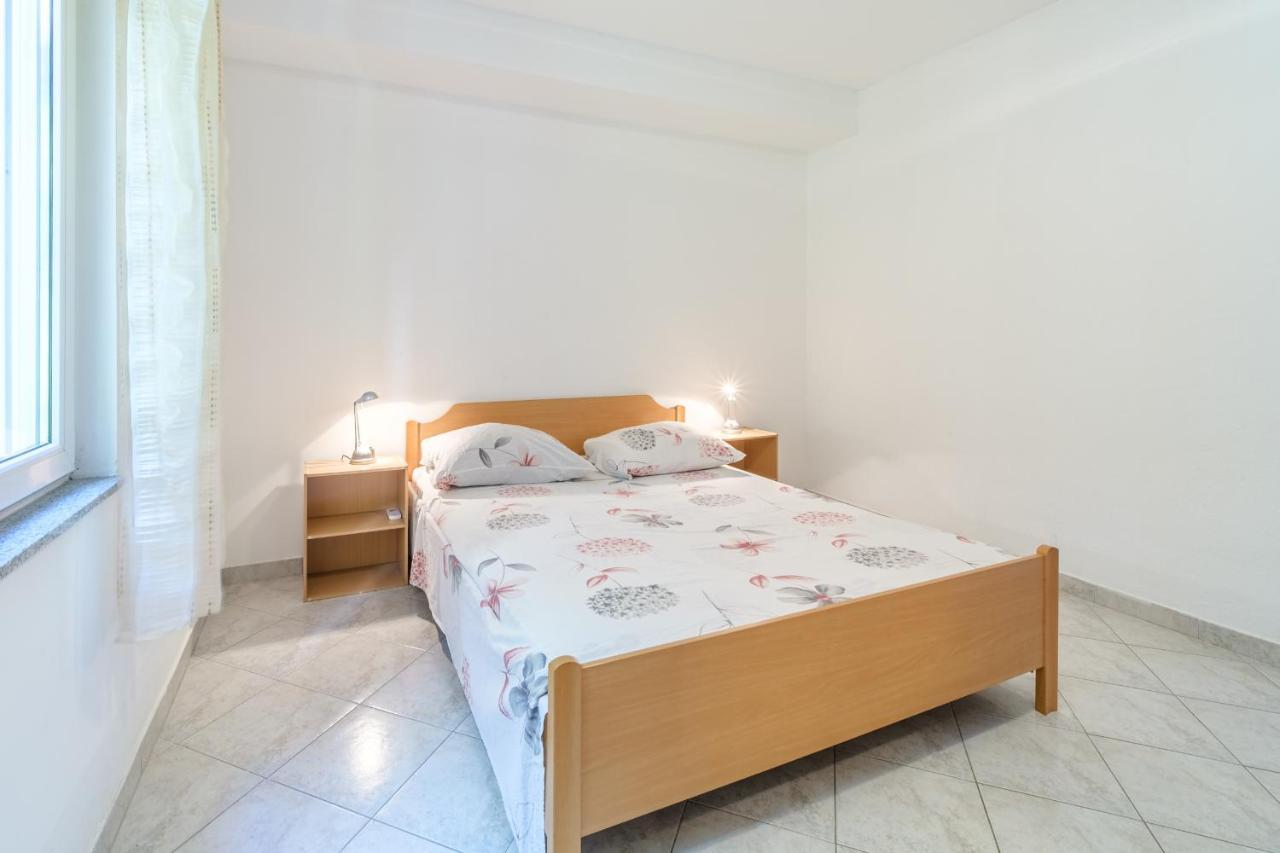 Beach Paradise Apartments Podstrana Exterior foto